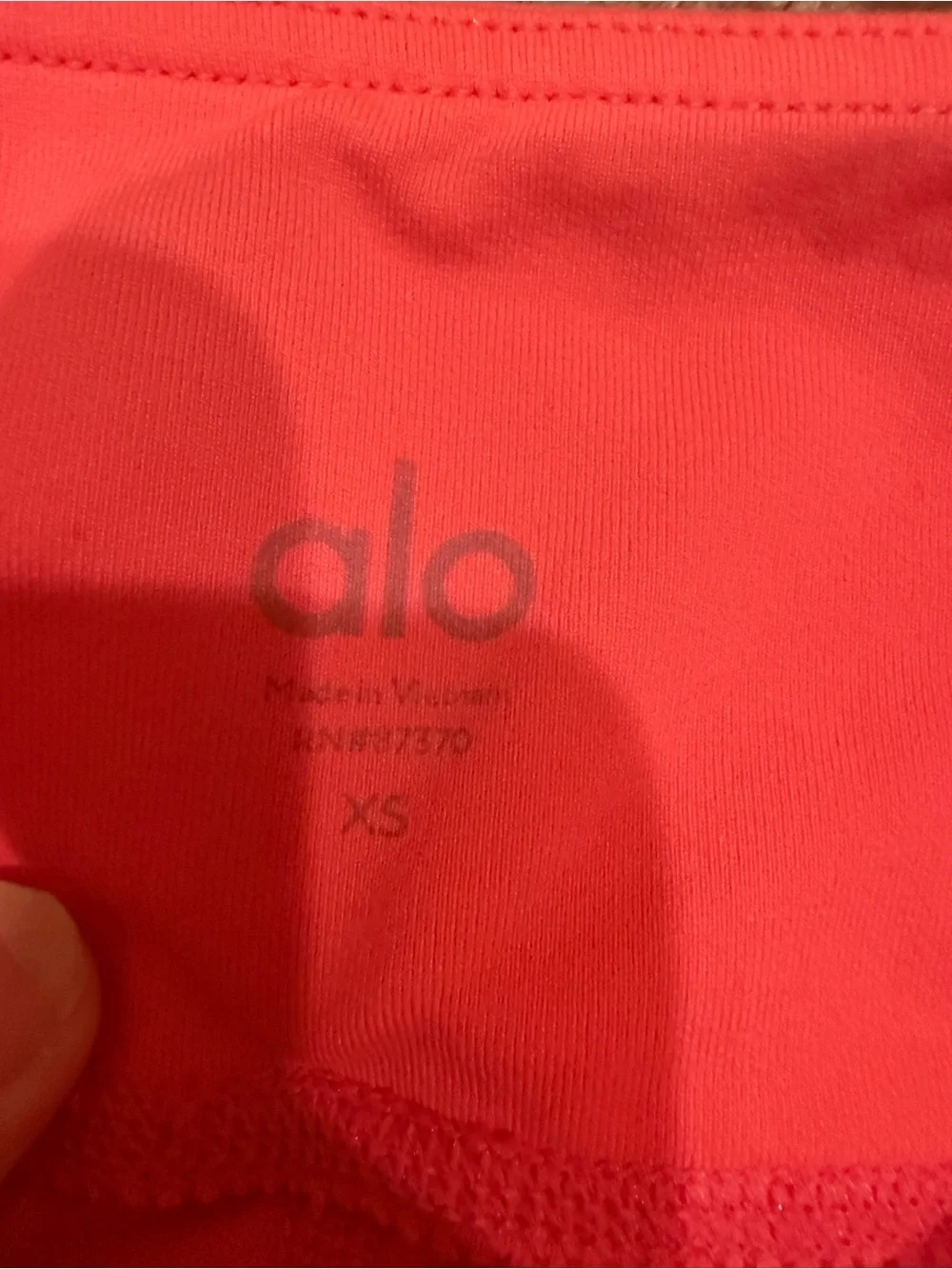 Alo Yoga Continuity capris Coral pink XS